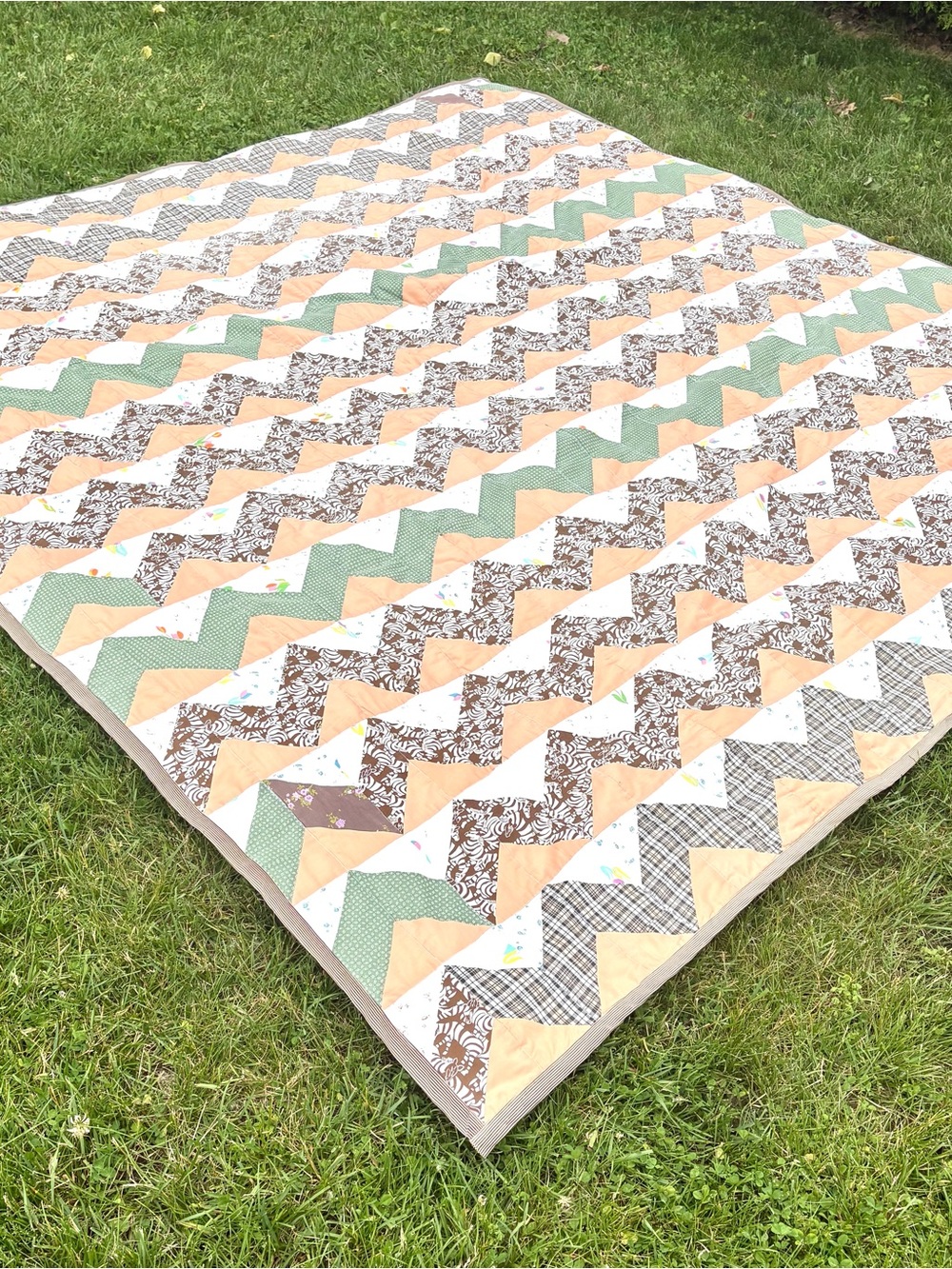 Handmade Chevron Patchwork Quilt in Peach, Green, Brown, and White
